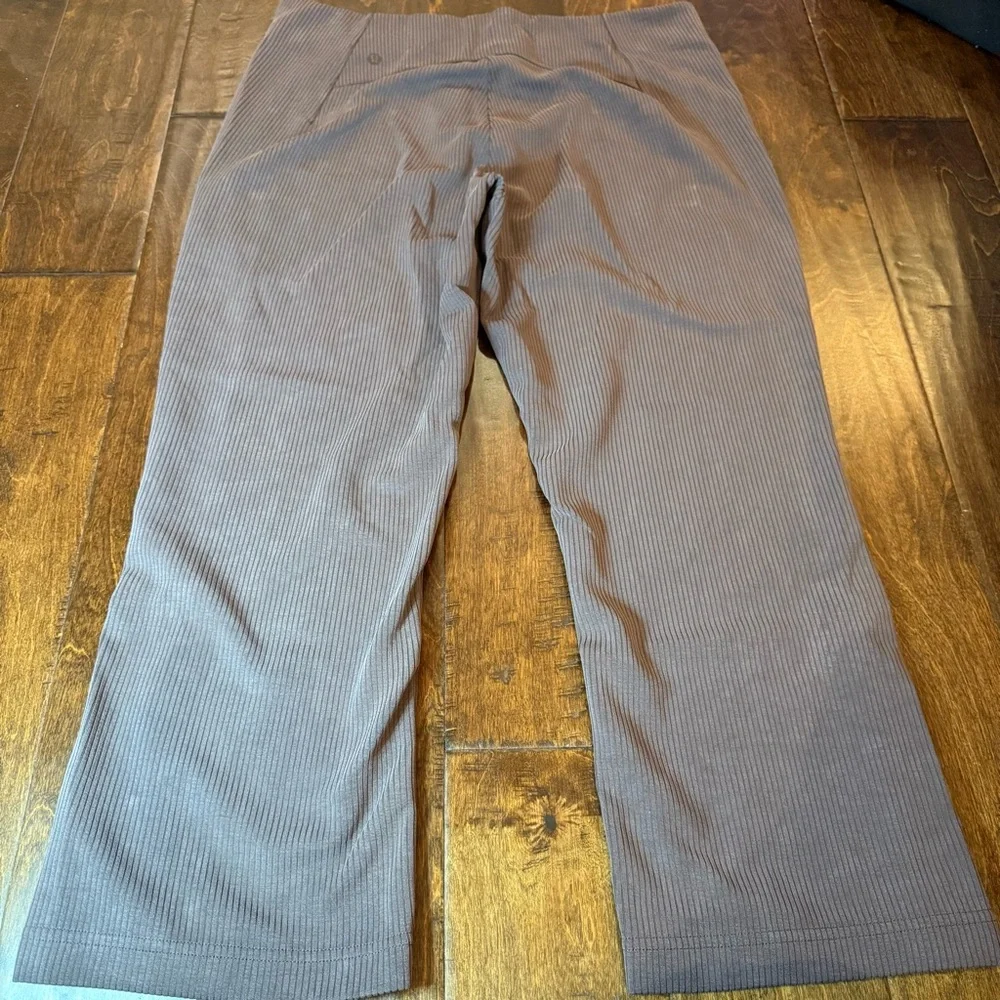 Lululemon Ribbed Softstreme Zip-Leg High-Rise Cropped Pant 25" Espresso size 14 - Picture 9 of 11